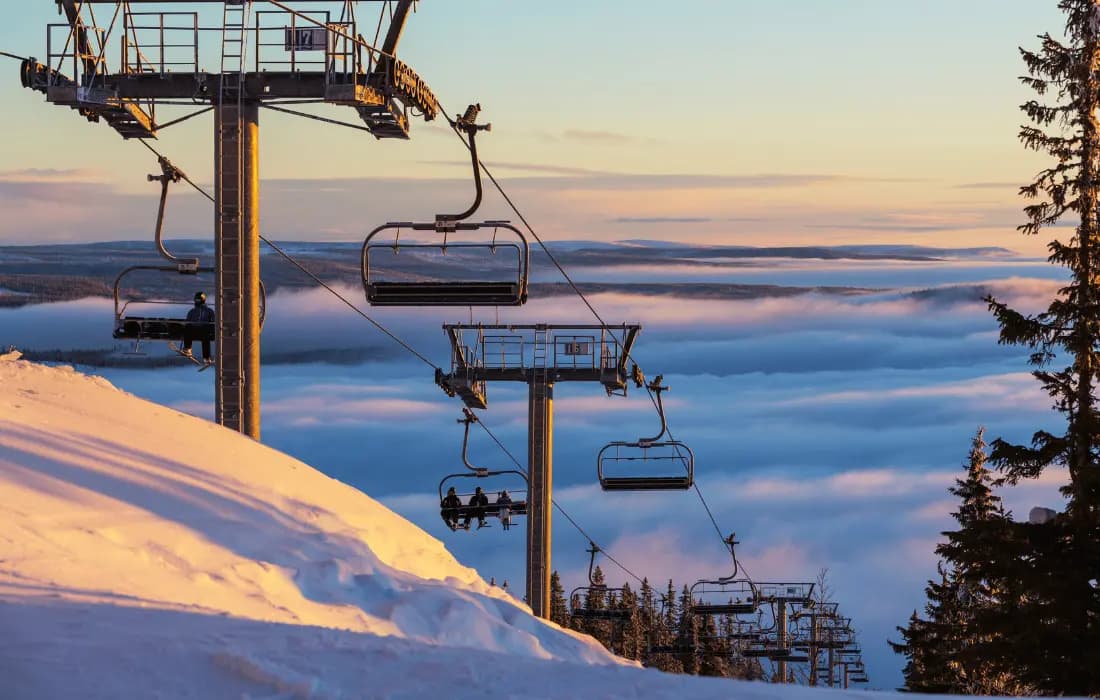 https://cdn.fullontravel.com/Cable Car Ride