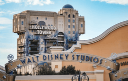 Full-Day Excursion to Disneyland or Walt Disney Studios