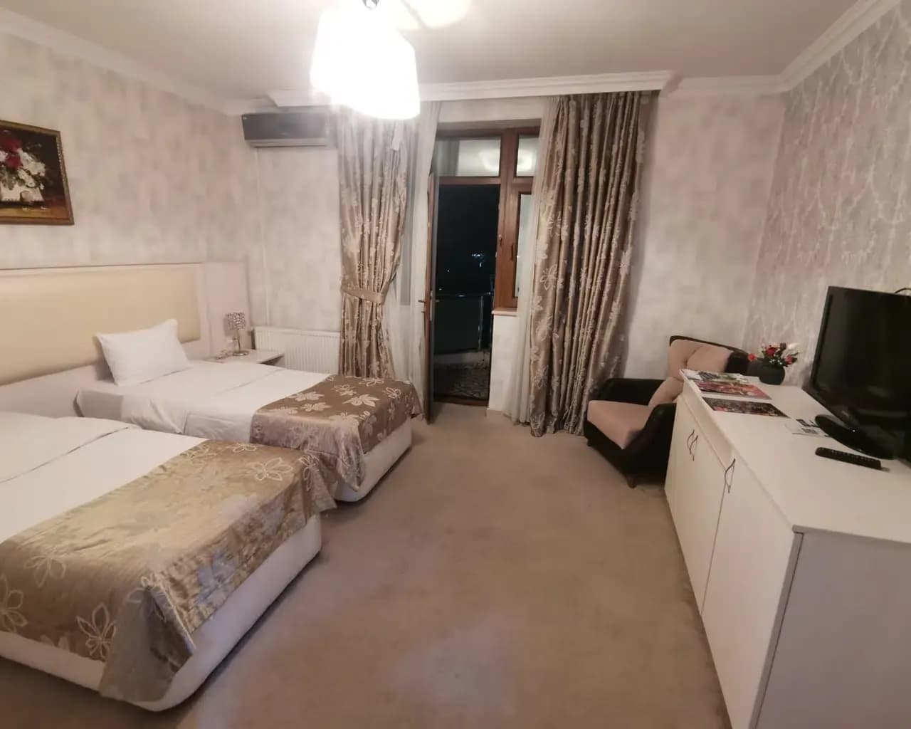 Yeddi Gozal Hotel