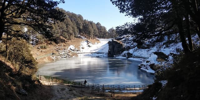 Visit to Jalori Pass & Trek Further to 360 Degree Viewpoint & Serolsar Lake