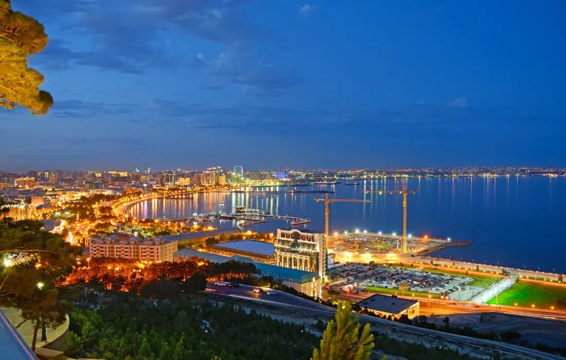 https://storage.googleapis.com/fullontravel-files/Baku